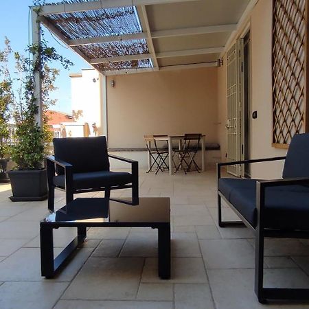 Just Here Apartments - La Terrazza Bari Dış mekan fotoğraf